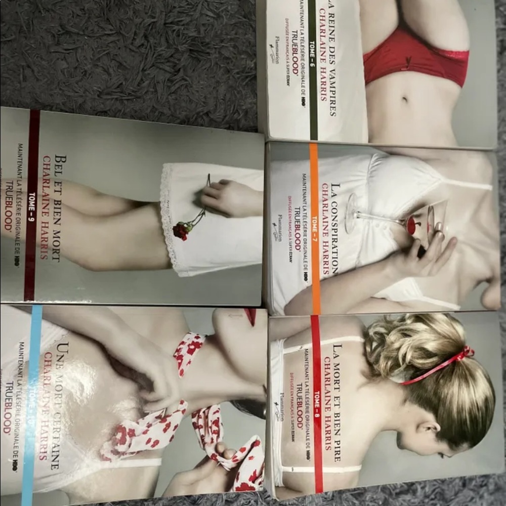 Bundle of 6,7,8,9,10books of true blood :)